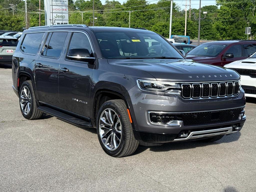 new 2025 Jeep Wagoneer L car, priced at $78,401