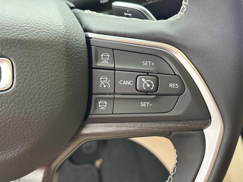 new 2025 Jeep Grand Cherokee L car, priced at $60,430