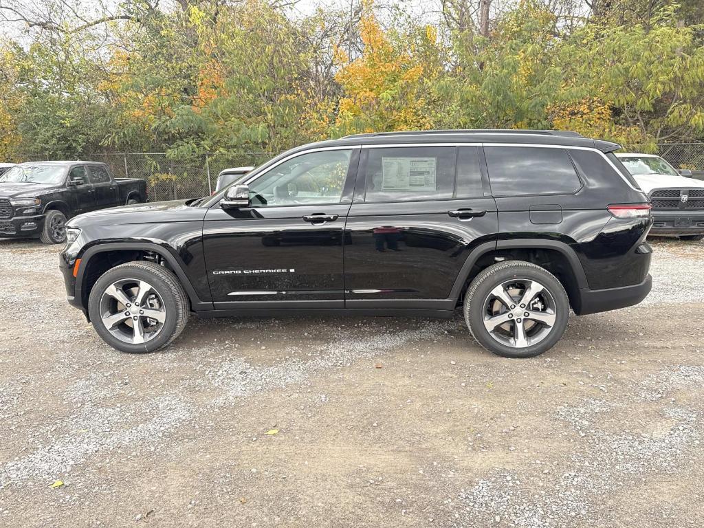 new 2025 Jeep Grand Cherokee L car, priced at $60,430