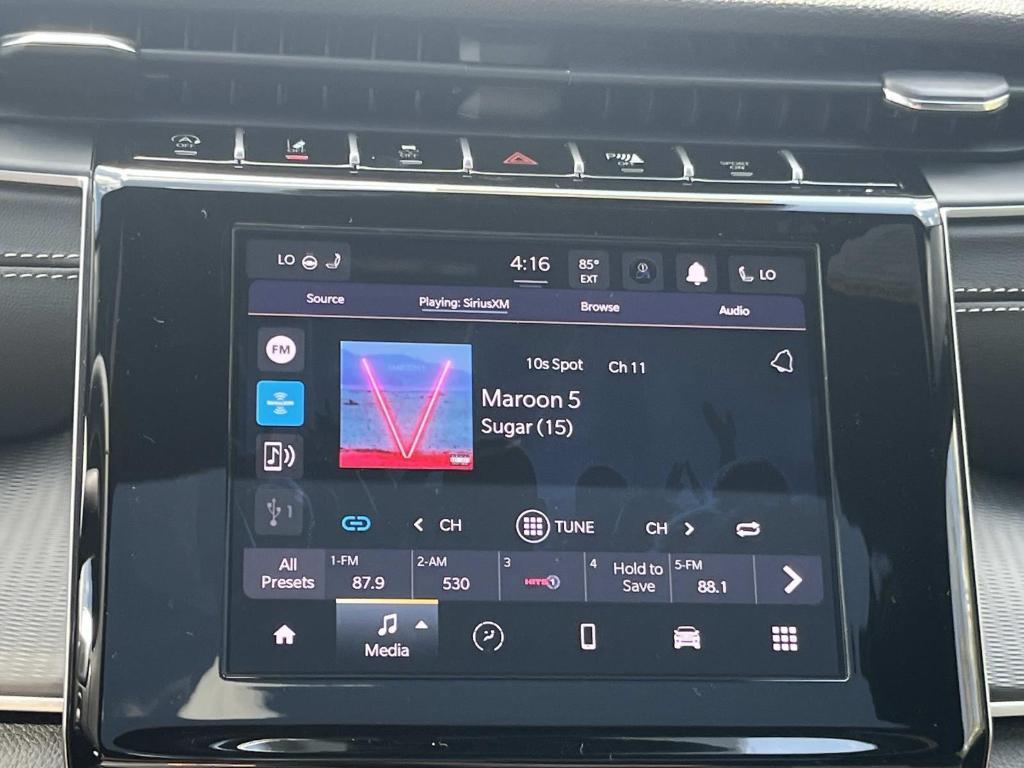 new 2025 Jeep Grand Cherokee car, priced at $40,435