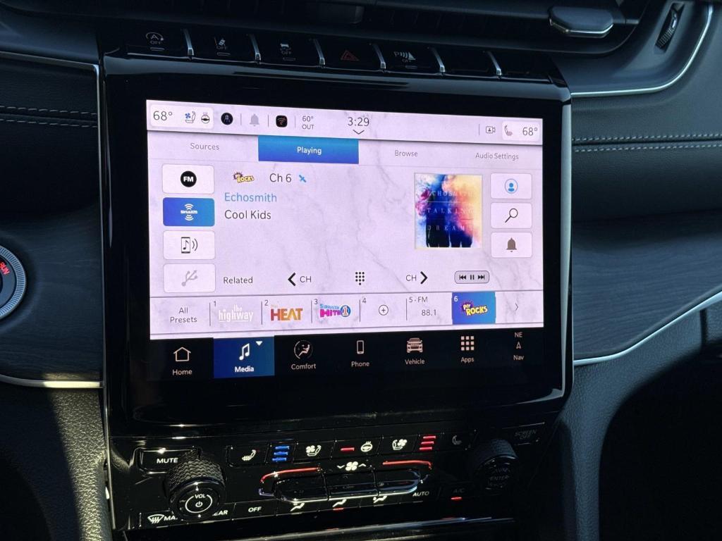 new 2025 Jeep Grand Cherokee L car, priced at $60,530