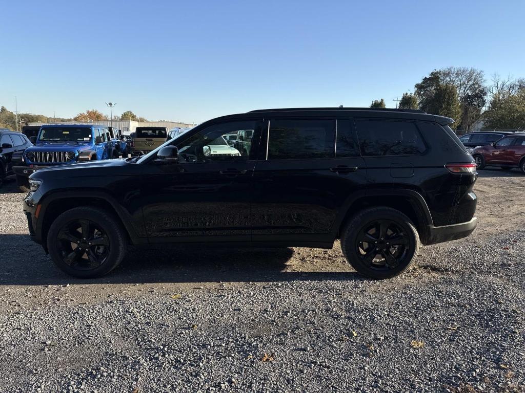 new 2025 Jeep Grand Cherokee L car, priced at $60,530