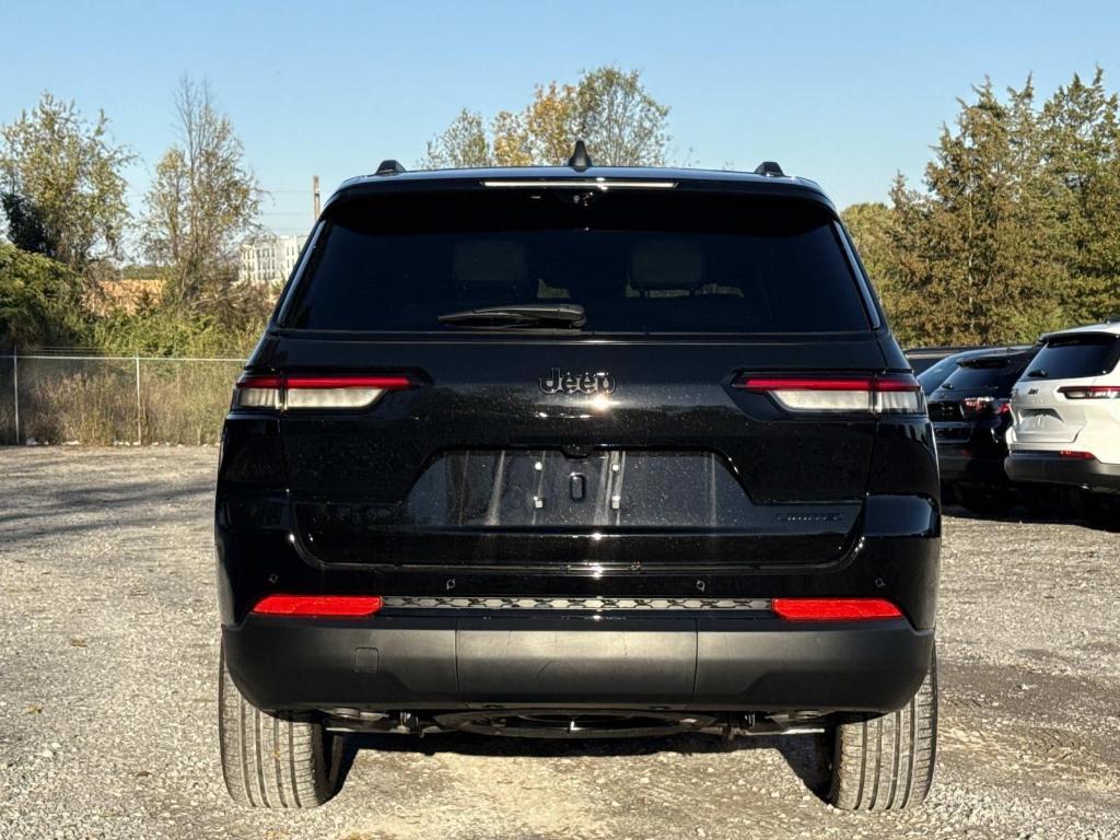 new 2025 Jeep Grand Cherokee L car, priced at $60,530