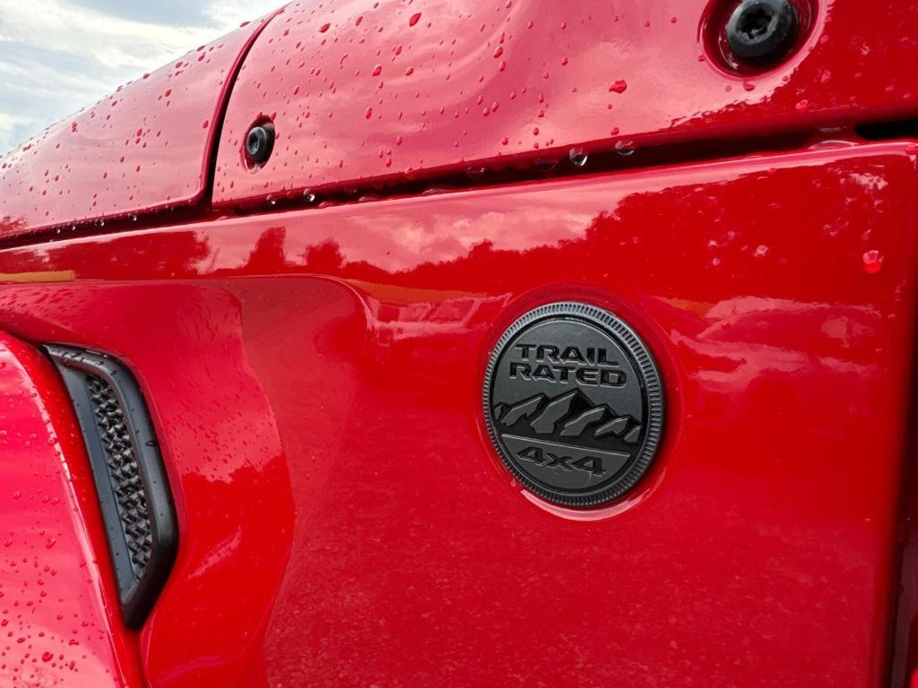 new 2025 Jeep Wrangler car, priced at $51,572