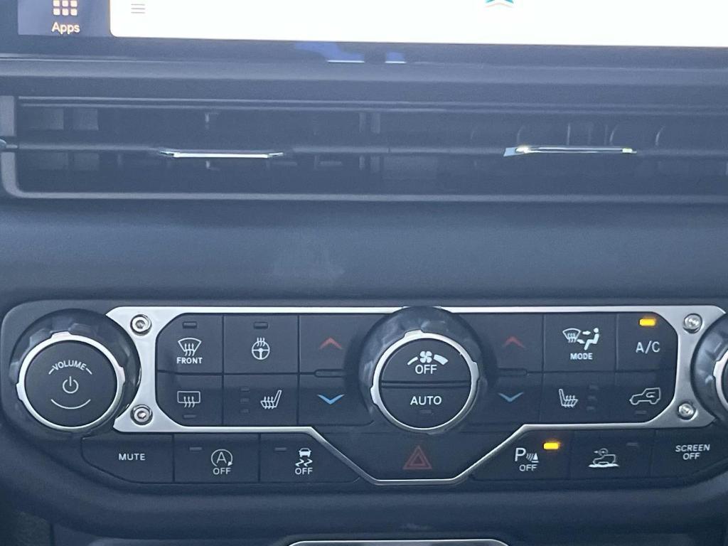 new 2025 Jeep Gladiator car, priced at $56,506