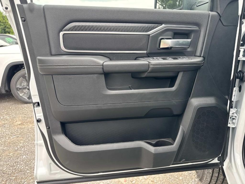 new 2025 Ram 2500 car, priced at $63,775