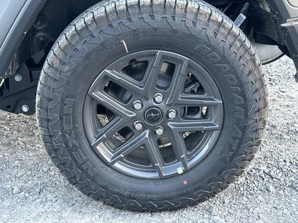 new 2026 Jeep Wrangler car, priced at $43,698