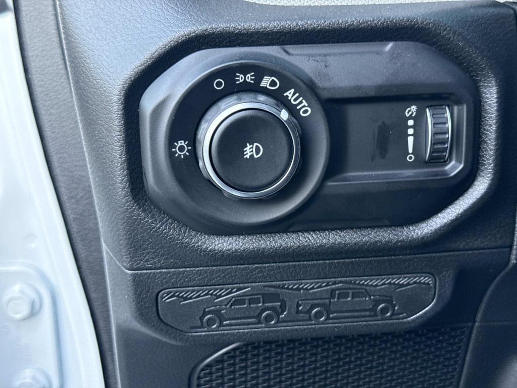 new 2026 Jeep Wrangler car, priced at $43,698