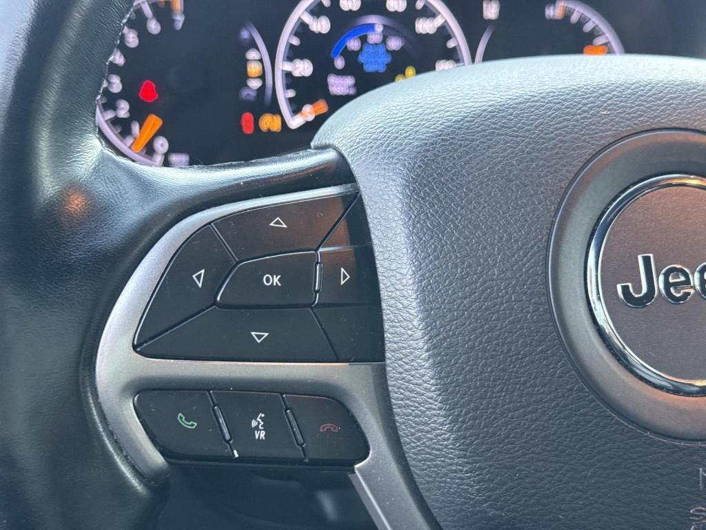 used 2021 Jeep Grand Cherokee car, priced at $25,197