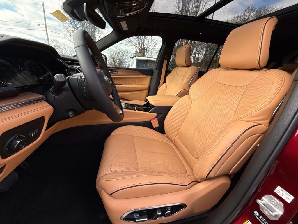 new 2025 Jeep Grand Cherokee L car, priced at $59,725
