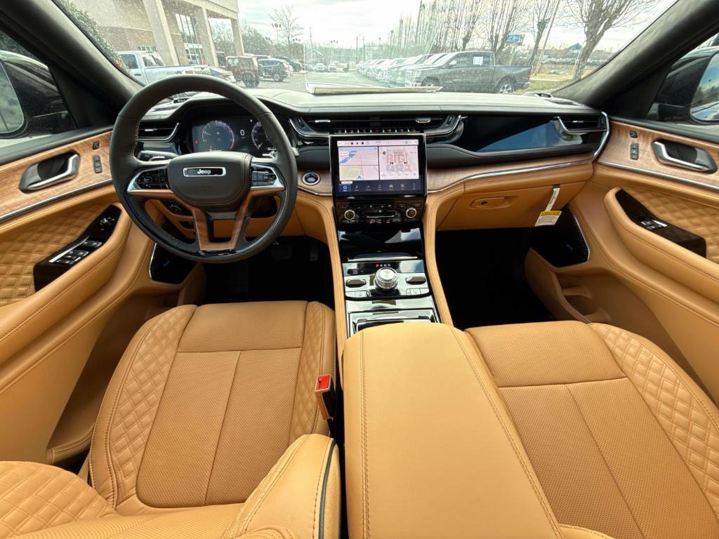 new 2025 Jeep Grand Cherokee L car, priced at $55,588