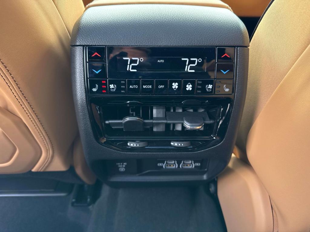 new 2025 Jeep Grand Cherokee L car, priced at $55,588