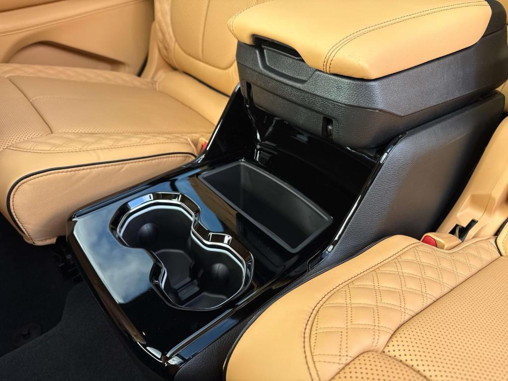 new 2025 Jeep Grand Cherokee L car, priced at $59,725
