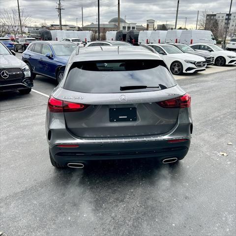 new 2025 Mercedes-Benz GLA 250 car, priced at $53,710