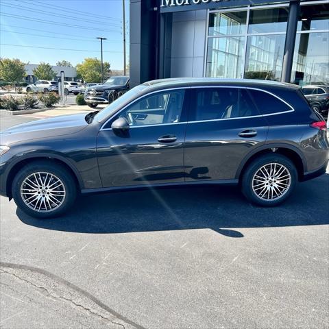 new 2025 Mercedes-Benz GLC 300 car, priced at $60,450