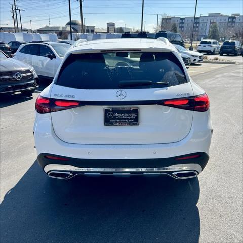 new 2025 Mercedes-Benz GLC 300 car, priced at $60,250