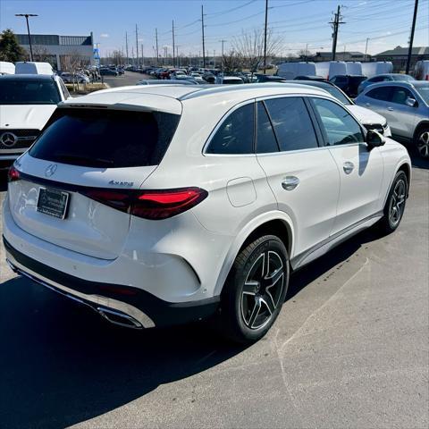 new 2025 Mercedes-Benz GLC 300 car, priced at $60,250