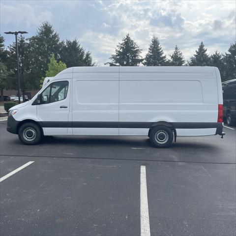 new 2025 Mercedes-Benz Sprinter 2500 car, priced at $67,606