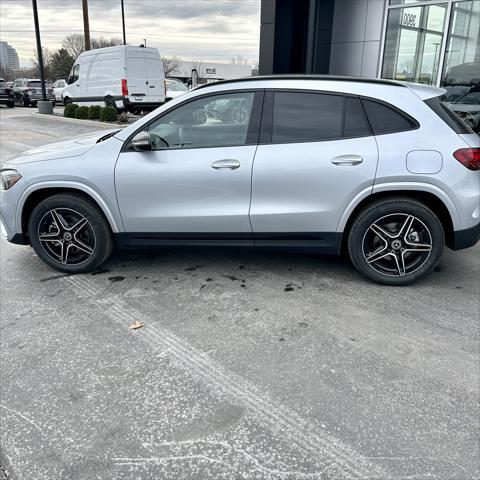 new 2025 Mercedes-Benz GLA 250 car, priced at $53,710