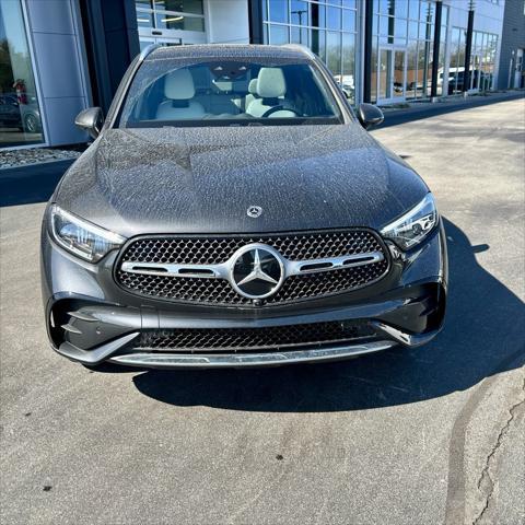 new 2025 Mercedes-Benz GLC 300 car, priced at $62,950