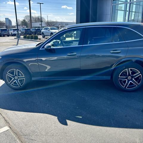 new 2025 Mercedes-Benz GLC 300 car, priced at $62,950