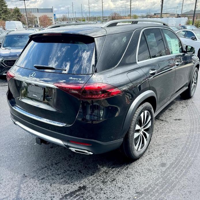 new 2024 Mercedes-Benz GLE 450 car, priced at $77,850