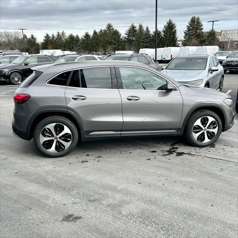 new 2025 Mercedes-Benz GLA 250 car, priced at $51,010