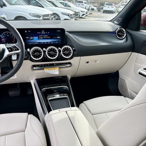 new 2025 Mercedes-Benz GLA 250 car, priced at $52,010