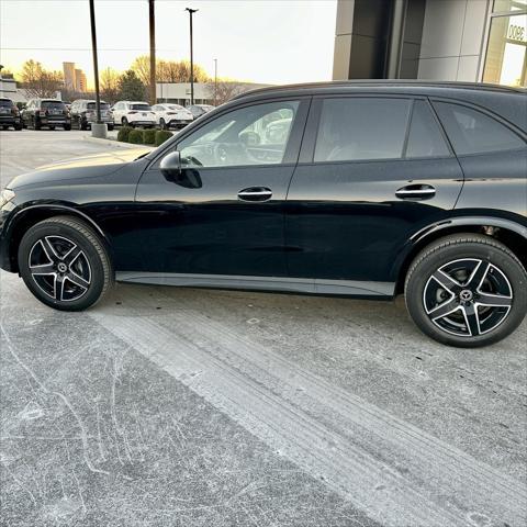 new 2025 Mercedes-Benz GLC 300 car, priced at $60,450