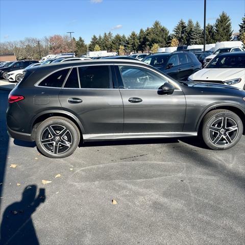 new 2025 Mercedes-Benz GLC 300 car, priced at $60,585