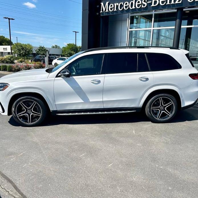 new 2024 Mercedes-Benz GLS 450 car, priced at $96,580