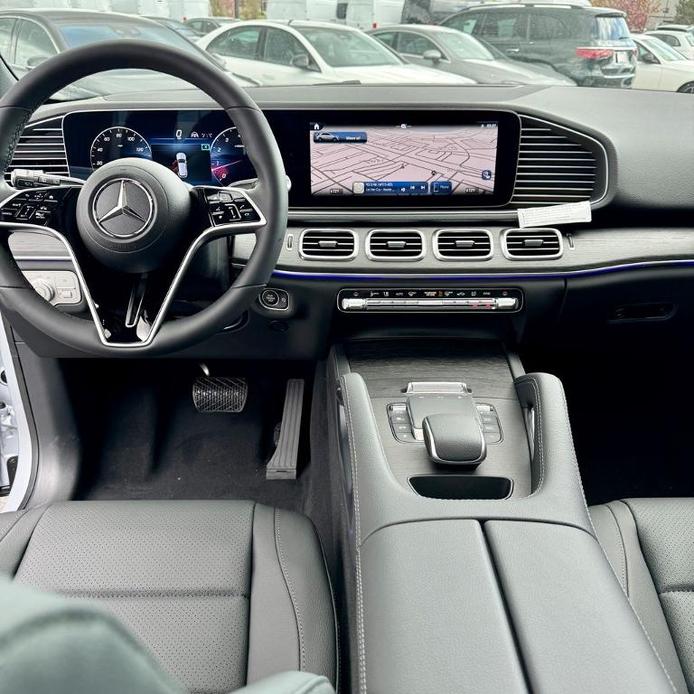 new 2024 Mercedes-Benz GLE 450 car, priced at $78,500