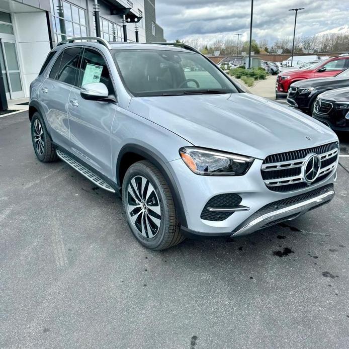 new 2024 Mercedes-Benz GLE 450 car, priced at $78,500