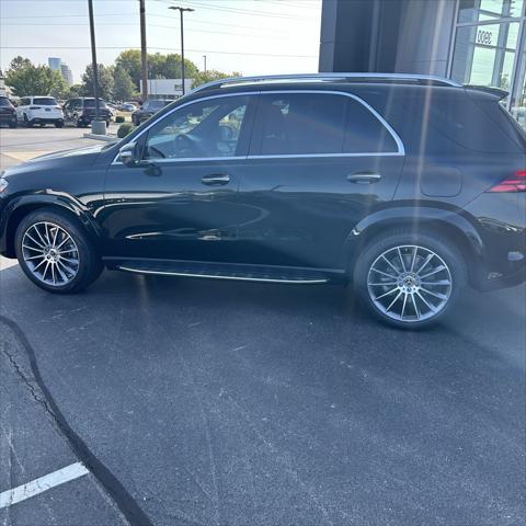 new 2025 Mercedes-Benz GLE-Class car, priced at $82,250