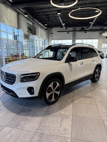 new 2025 Mercedes-Benz GLB 250 car, priced at $53,820