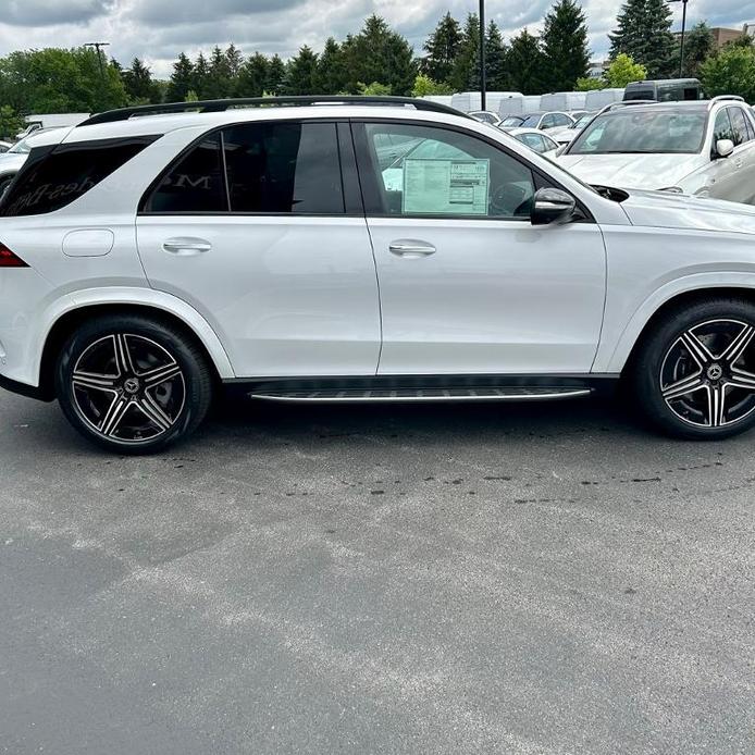 new 2024 Mercedes-Benz GLE 580 car, priced at $101,100