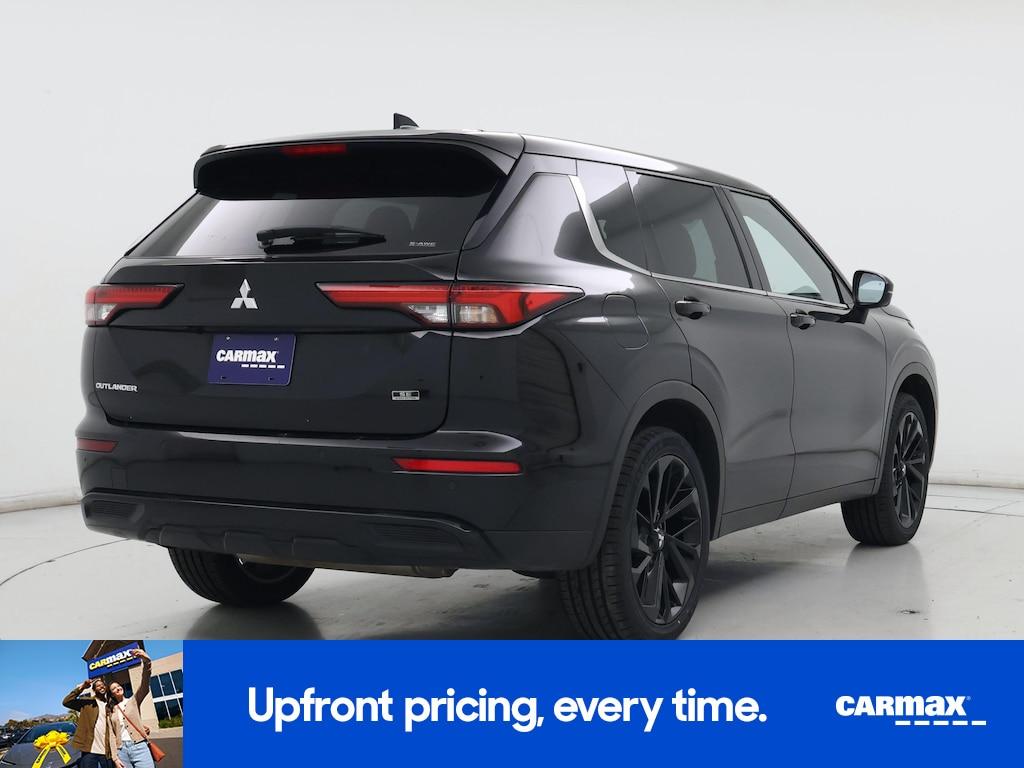 used 2023 Mitsubishi Outlander car, priced at $25,998