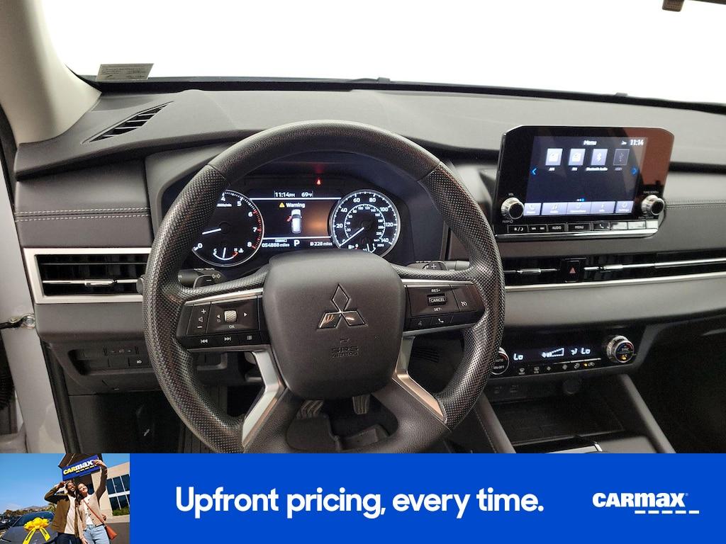 used 2023 Mitsubishi Outlander car, priced at $21,998