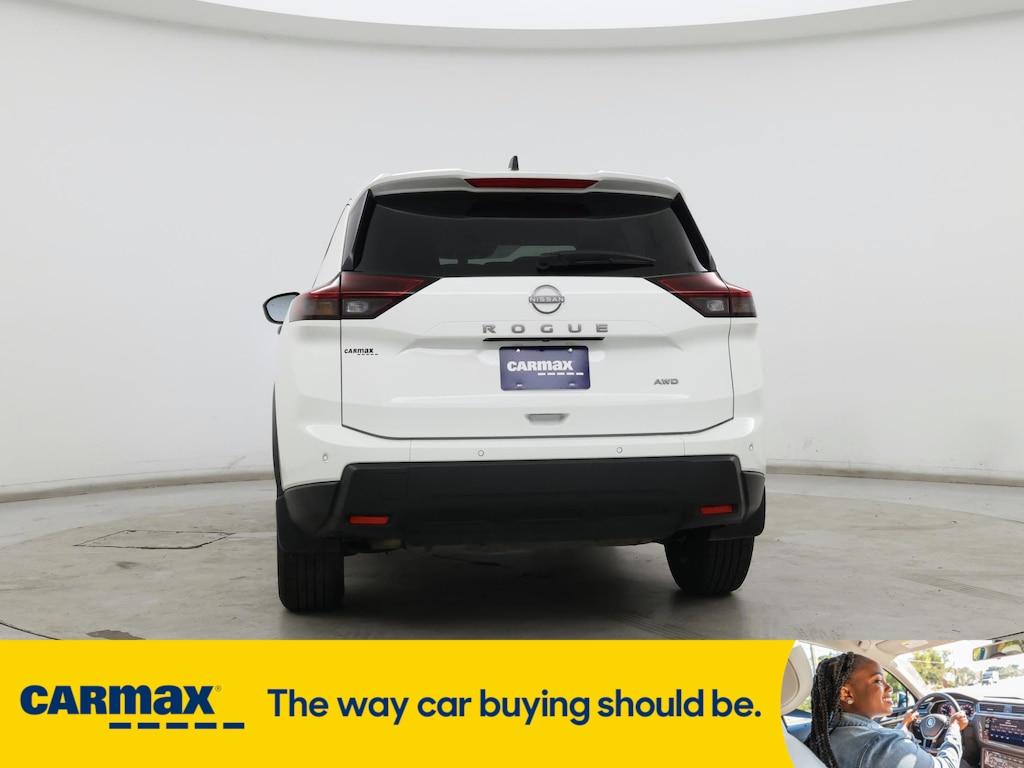 used 2024 Nissan Rogue car, priced at $26,998