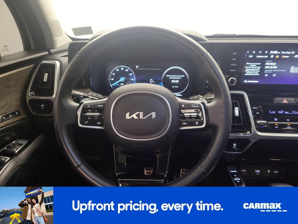 used 2023 Kia Sorento car, priced at $30,998