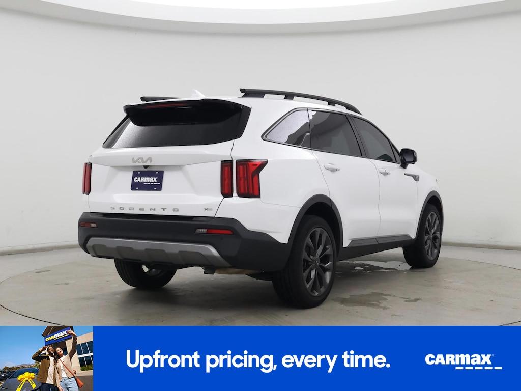 used 2023 Kia Sorento car, priced at $30,998