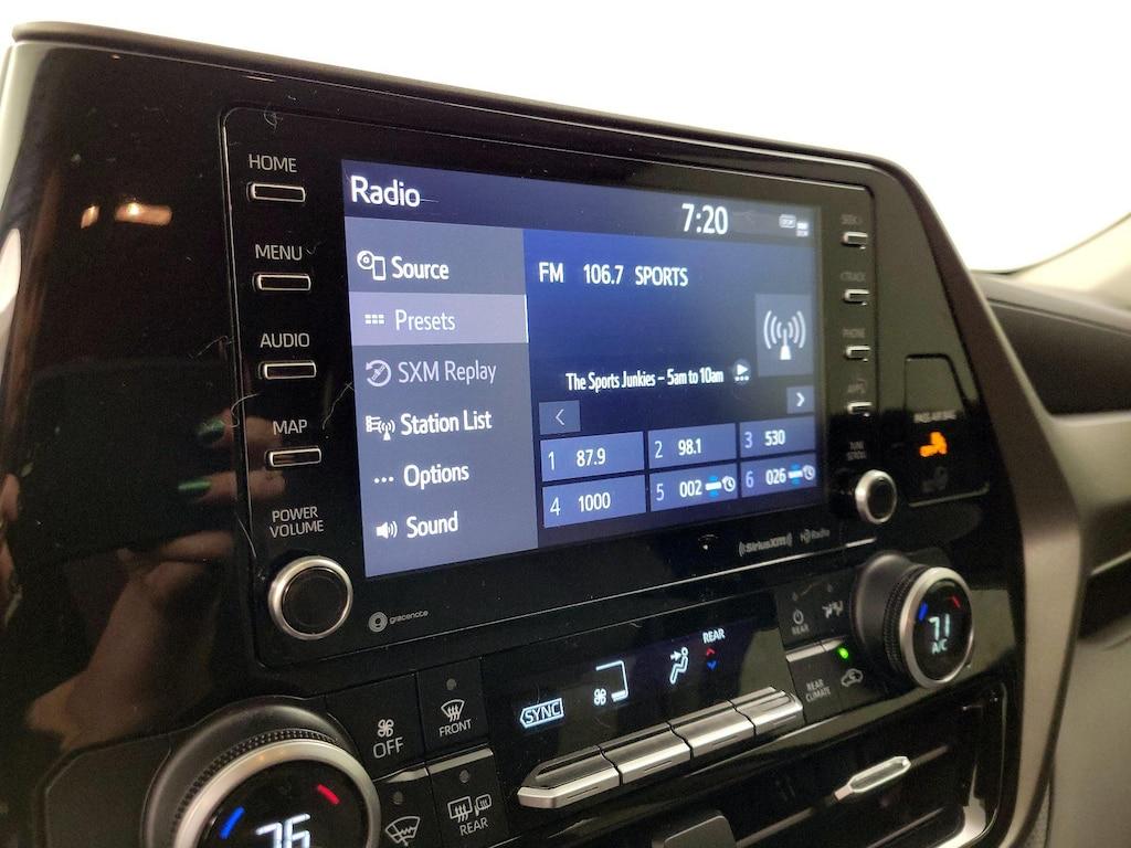 used 2021 Toyota Highlander car, priced at $30,998