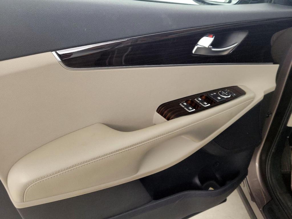 used 2019 Kia Sorento car, priced at $23,998