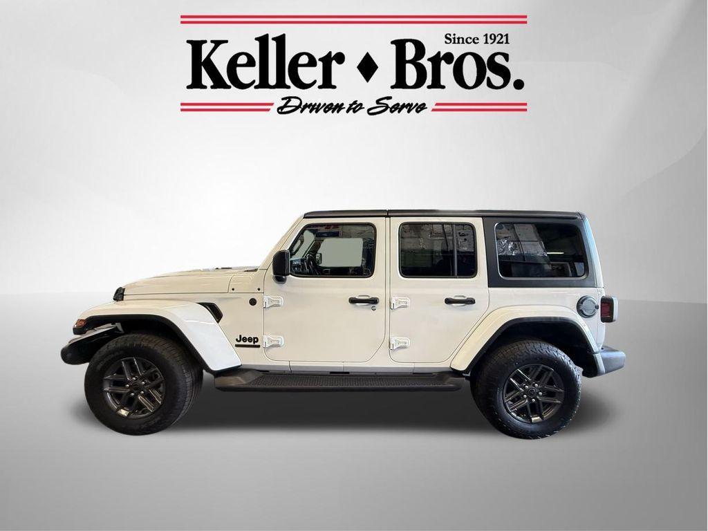 used 2021 Jeep Wrangler Unlimited car, priced at $31,991