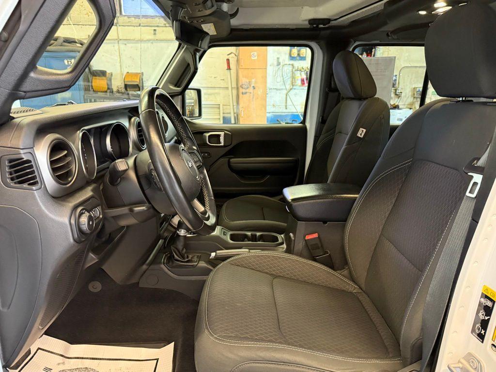 used 2021 Jeep Wrangler Unlimited car, priced at $31,991