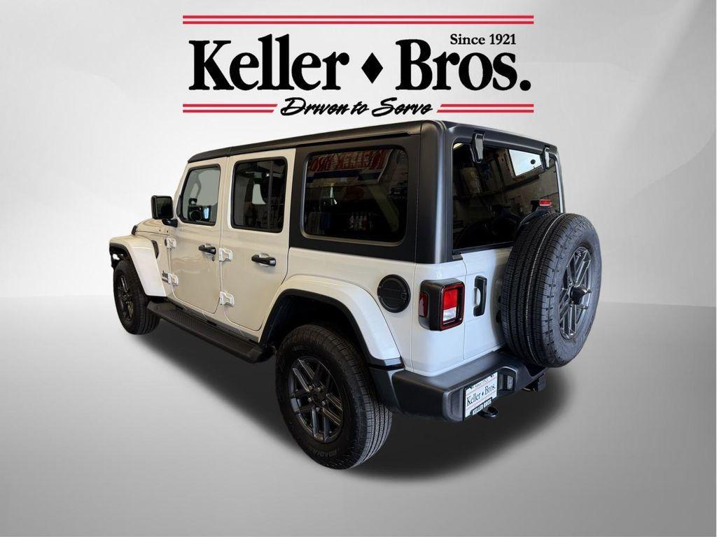 used 2021 Jeep Wrangler Unlimited car, priced at $31,991