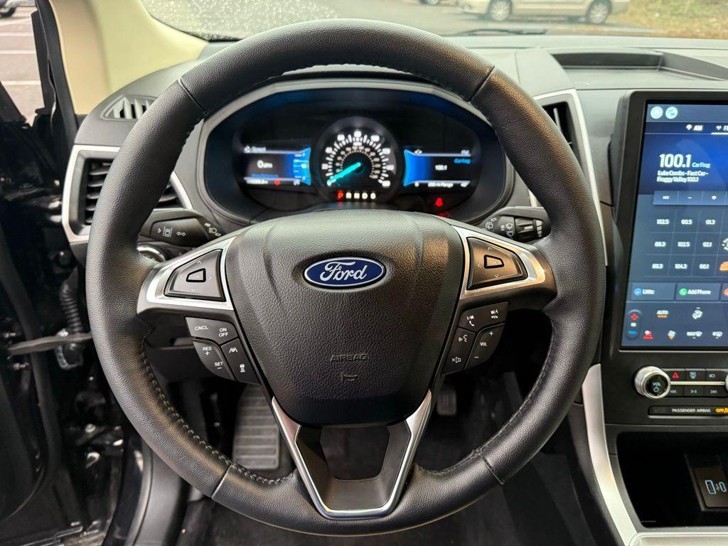 used 2024 Ford Edge car, priced at $35,421