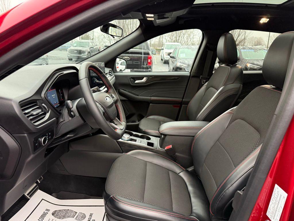 used 2023 Ford Escape car, priced at $30,447