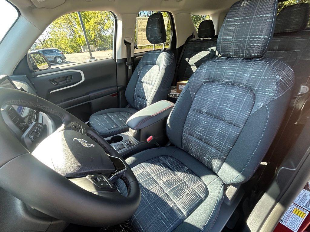 new 2024 Ford Bronco Sport car, priced at $36,995