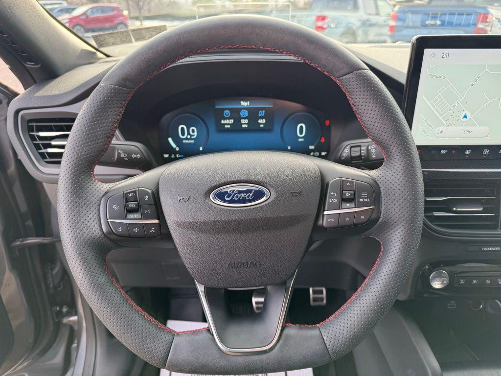 used 2023 Ford Escape car, priced at $28,991